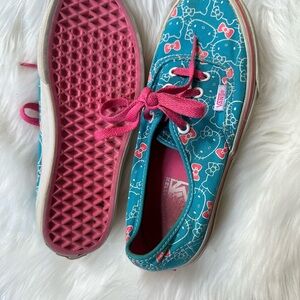 Vans Kids Sneakers in Teal and Pink